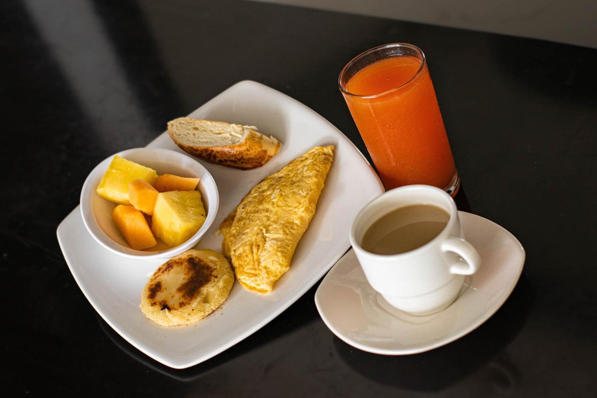 Hotel Abadia Neiva  Ngoại thất bức ảnh